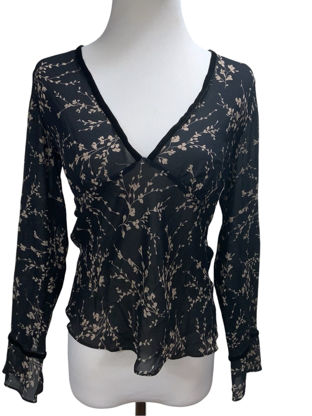 Banana Republic Silk Chiffon Black Print 3/4 Sleeve Top Size S V-Neck Lightweigh